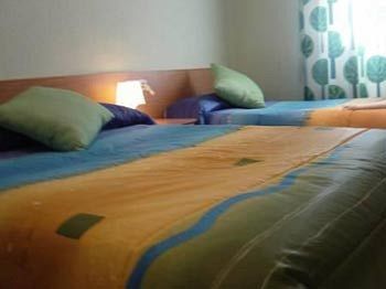 Hostal Emilio Barajas Madrid Exterior photo